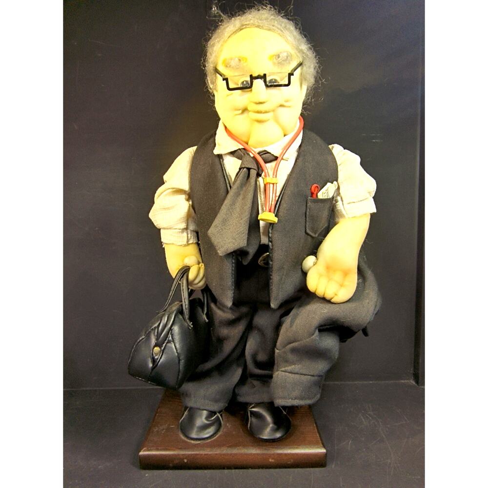 2217.  Vintage 1986 The Physician Soft Sculpture Figurine Doll 15 Inch Doctor
